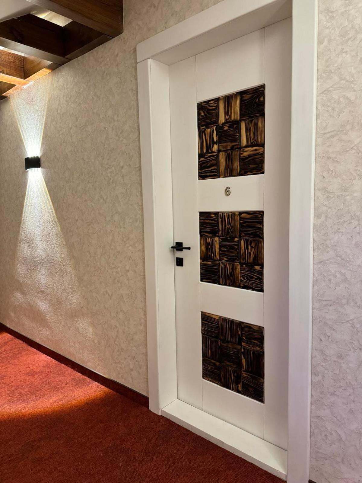 Hotel Veles Zolotonosa Kültér fotó